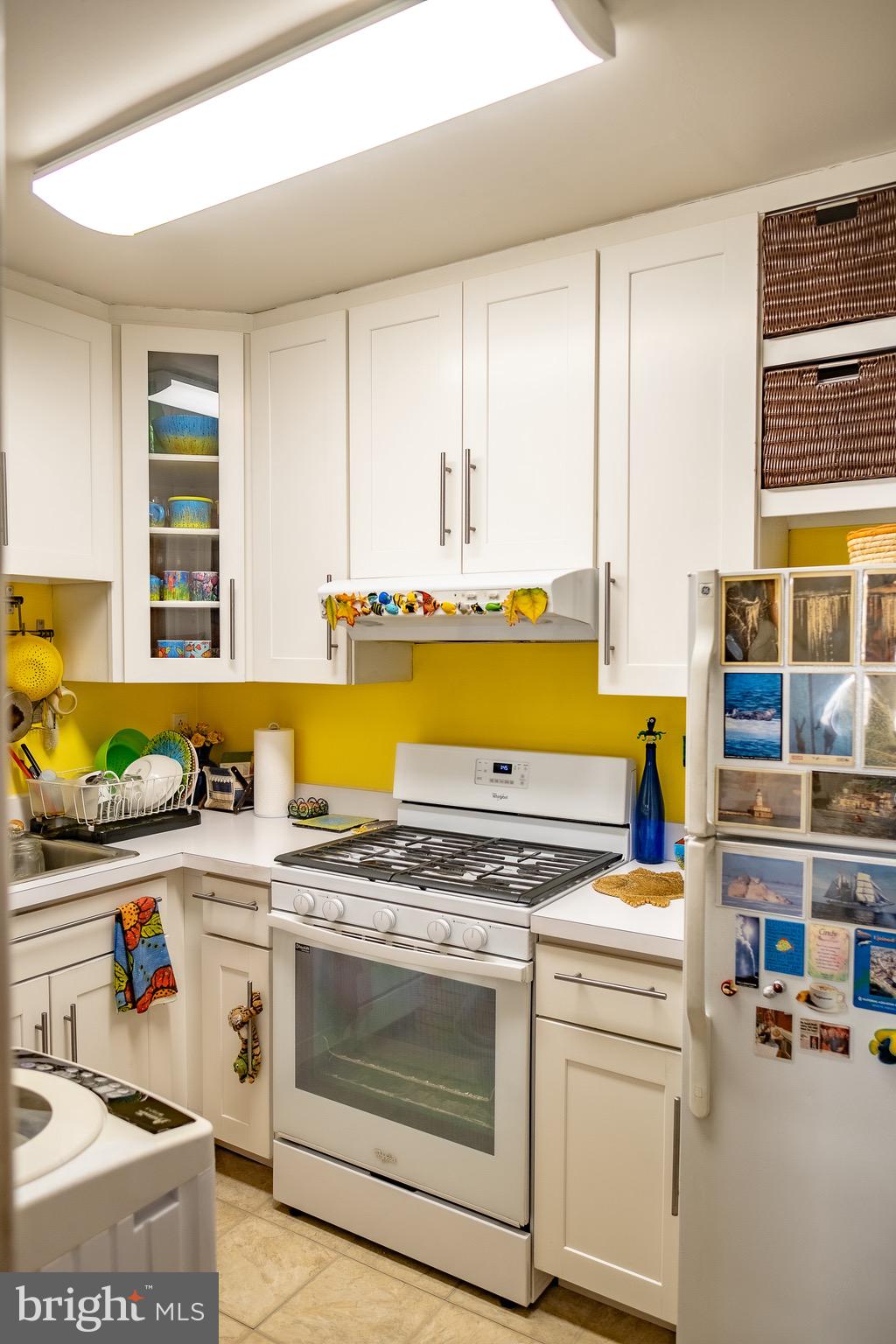 WASHINGTON SQ WEST - Residential