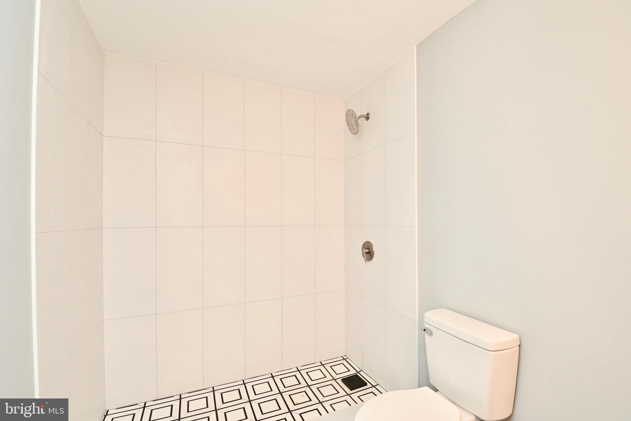 BURGUNDY VILLAGE - Residential