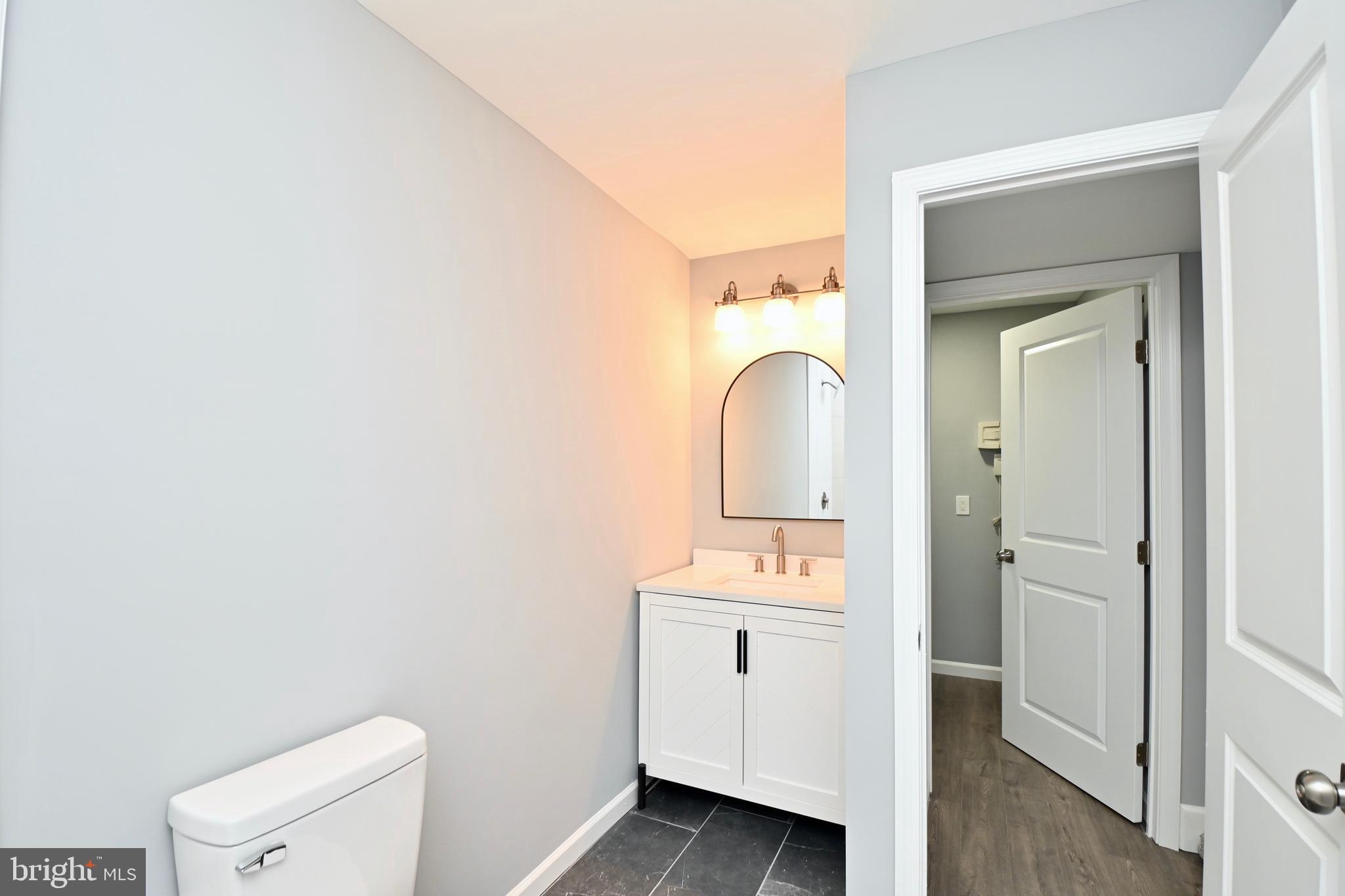 BURGUNDY VILLAGE - Residential