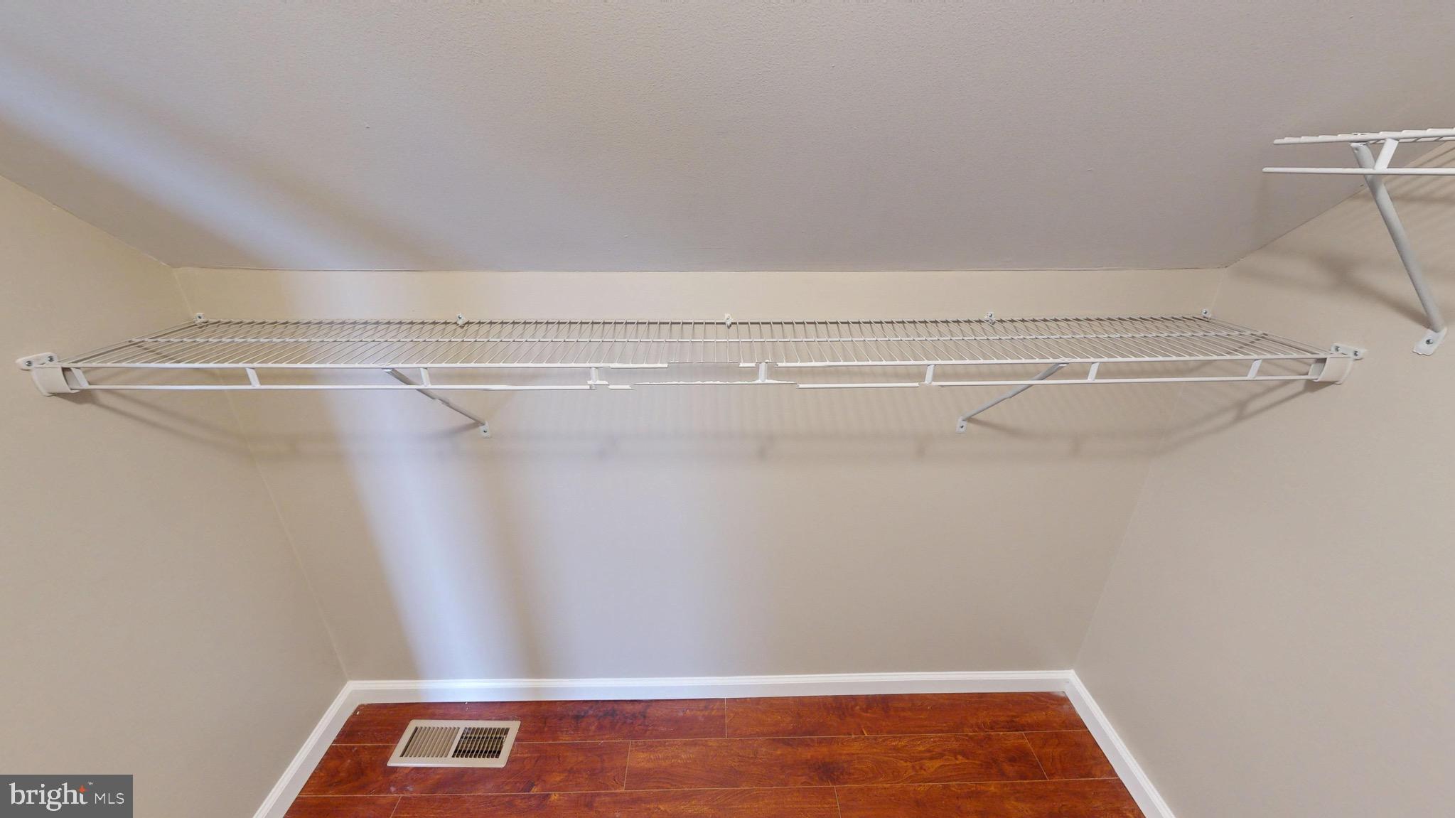 ASHFORD - Residential