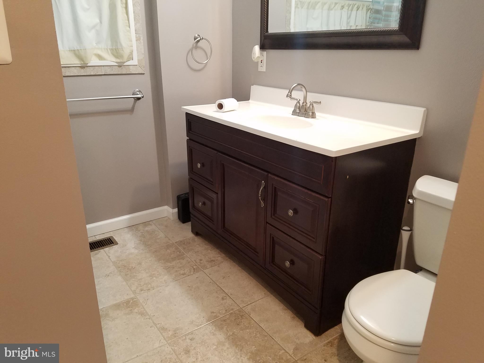 STERLING - Residential Lease