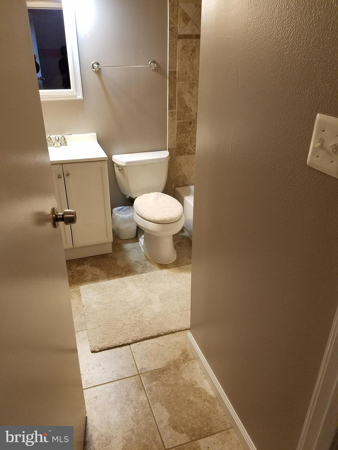 STERLING - Residential Lease