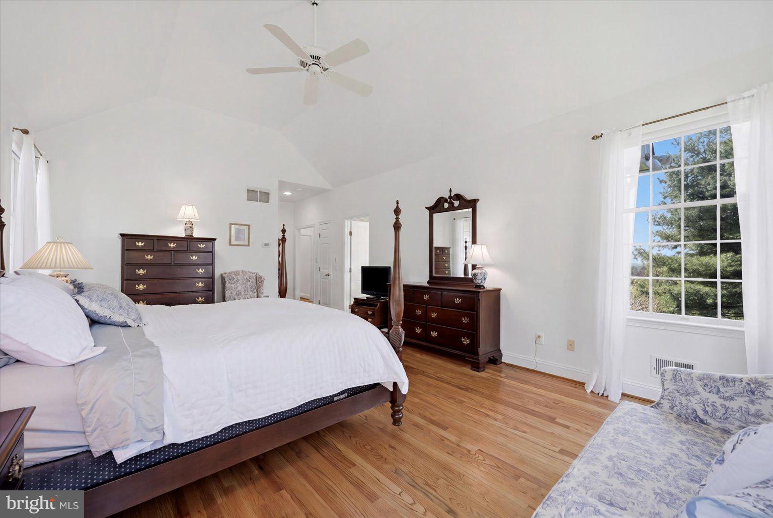 WASH & LEE UNIV - Residential