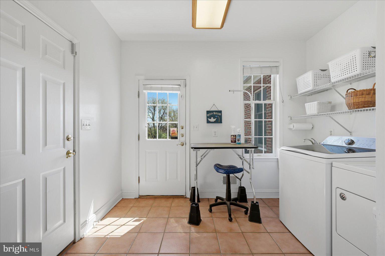 WASH & LEE UNIV - Residential