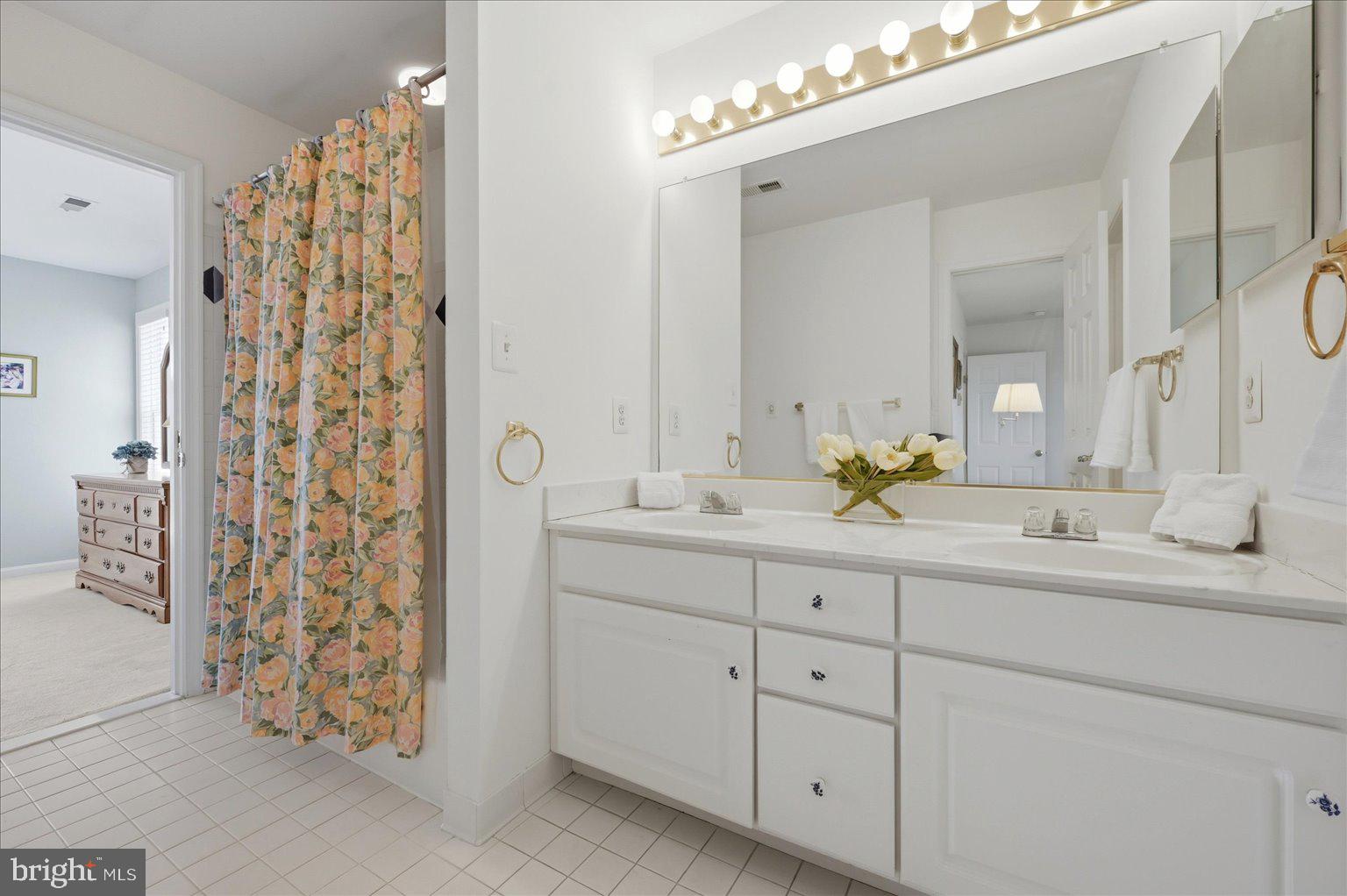 WASH & LEE UNIV - Residential