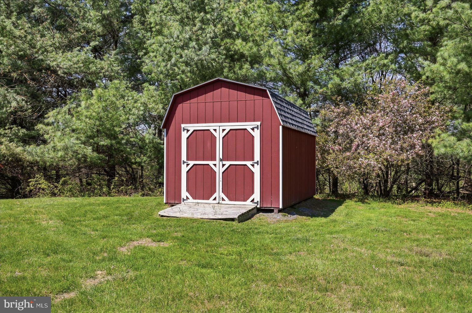 WASH & LEE UNIV - Residential