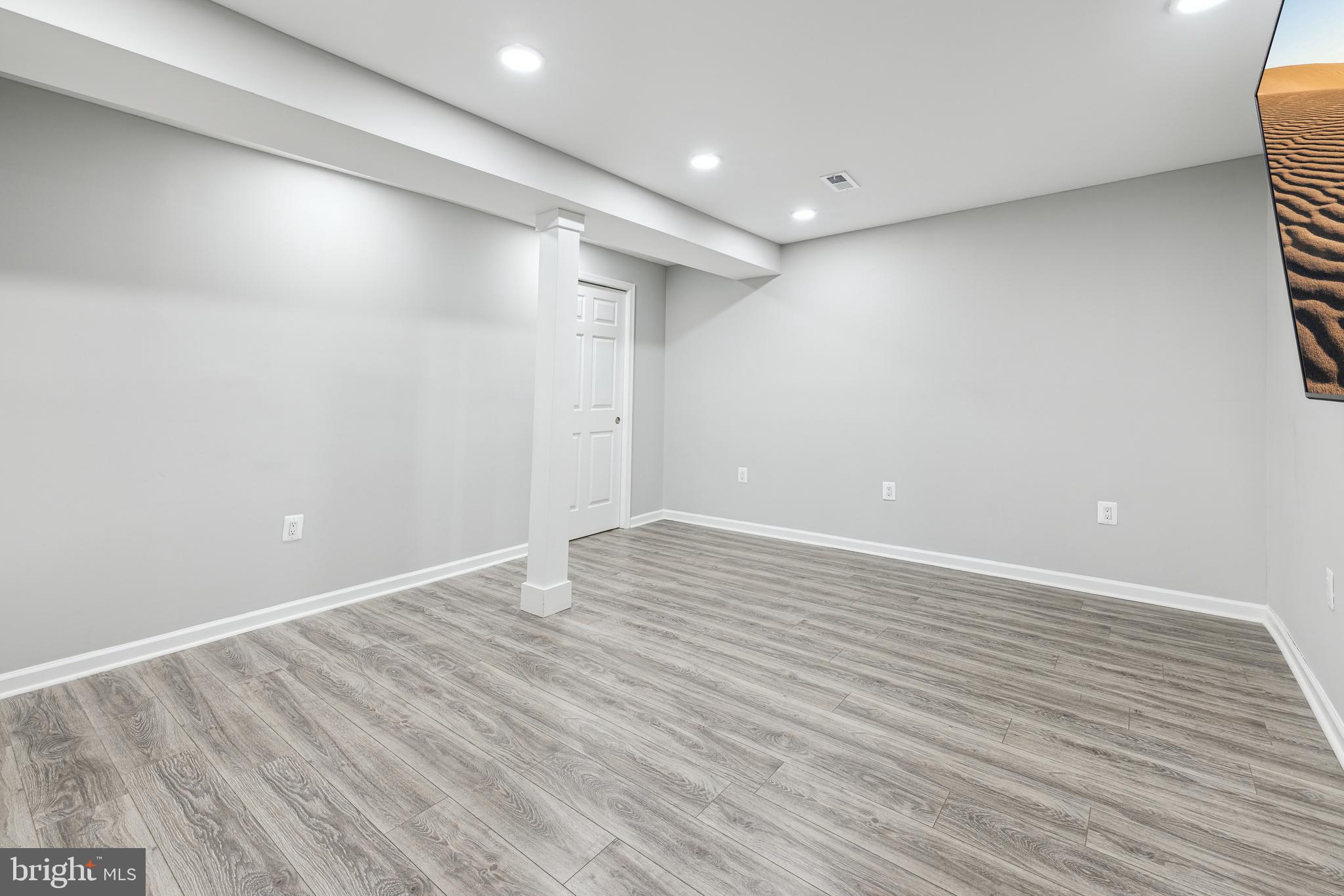 SENECA CROSSING - Residential