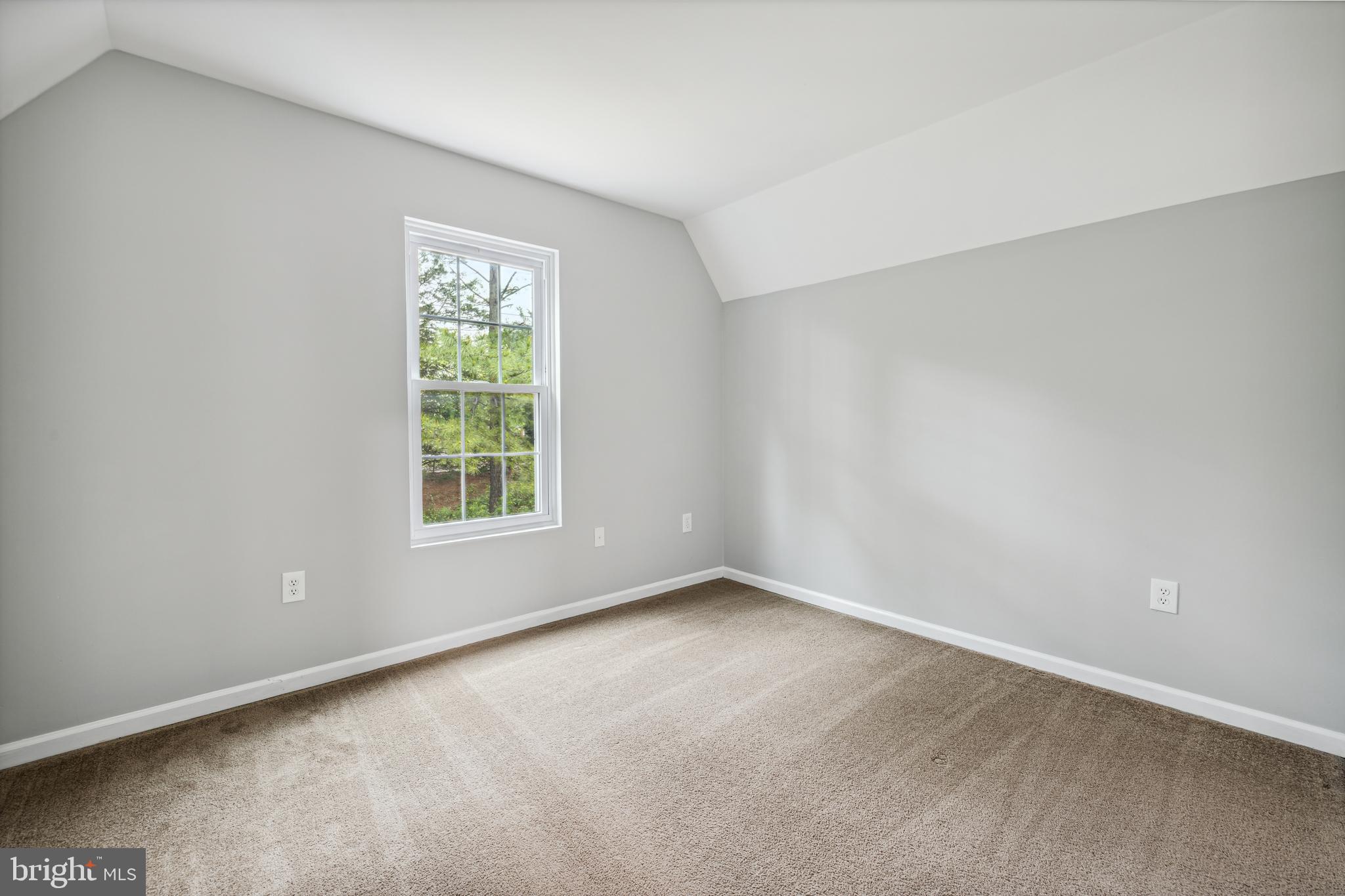 SENECA CROSSING - Residential