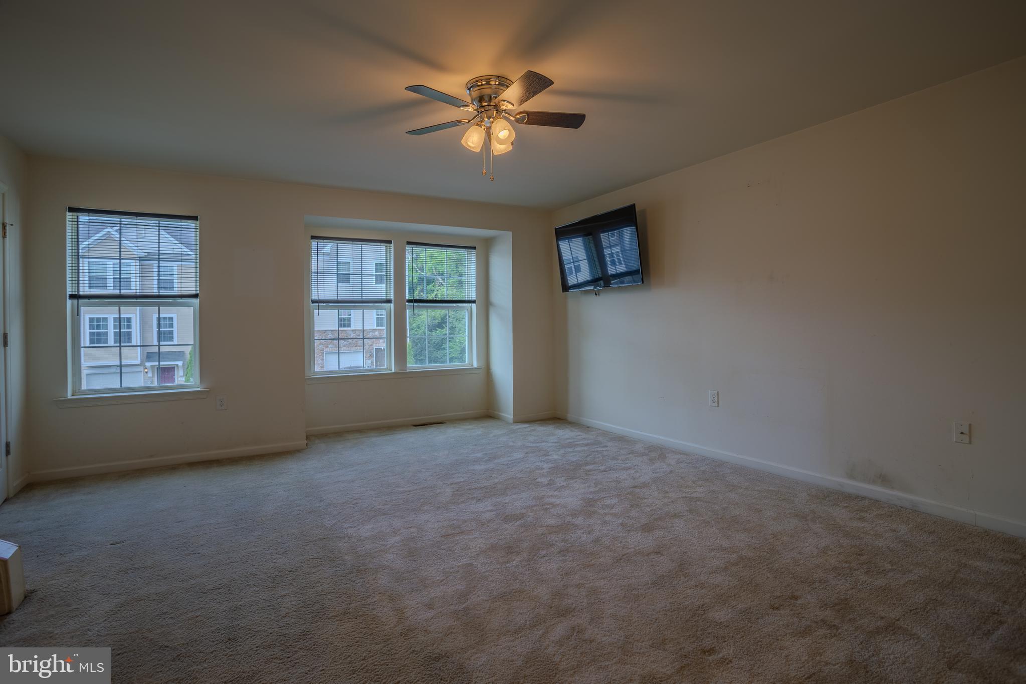 STONEBROOK VILLAGE - Residential