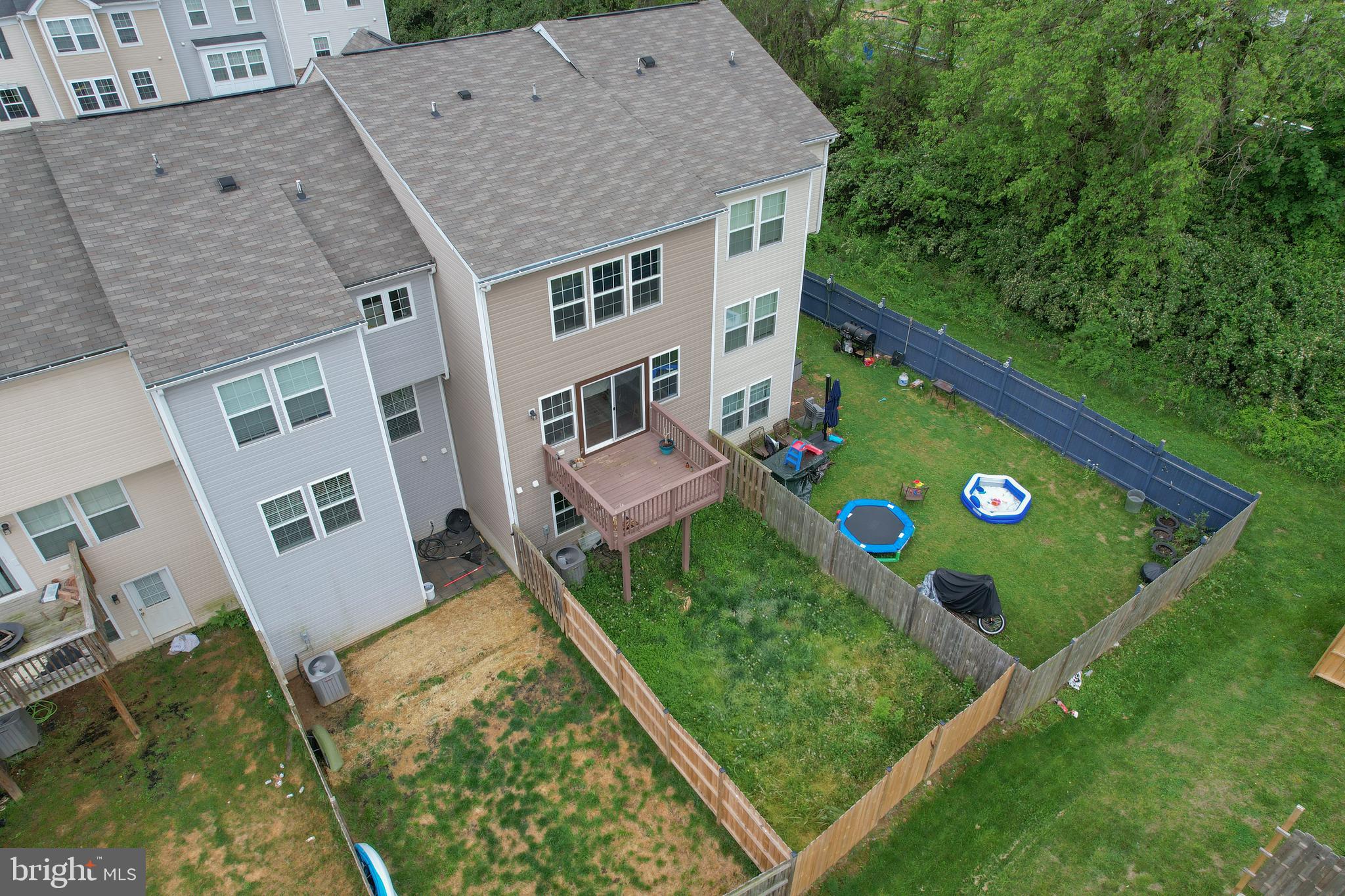 STONEBROOK VILLAGE - Residential