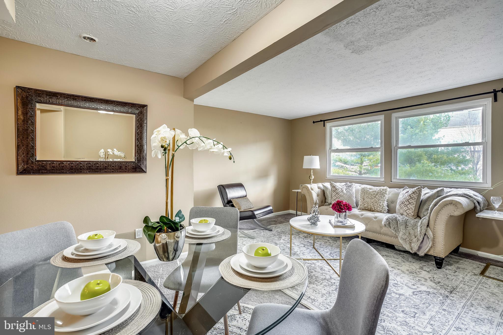 SADDLE CREEK - Residential