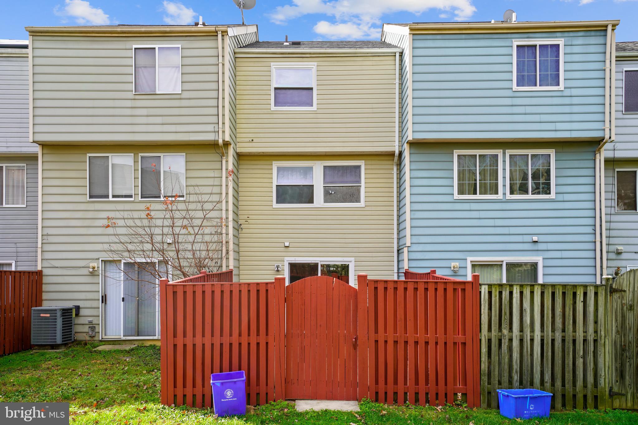 SADDLE CREEK - Residential