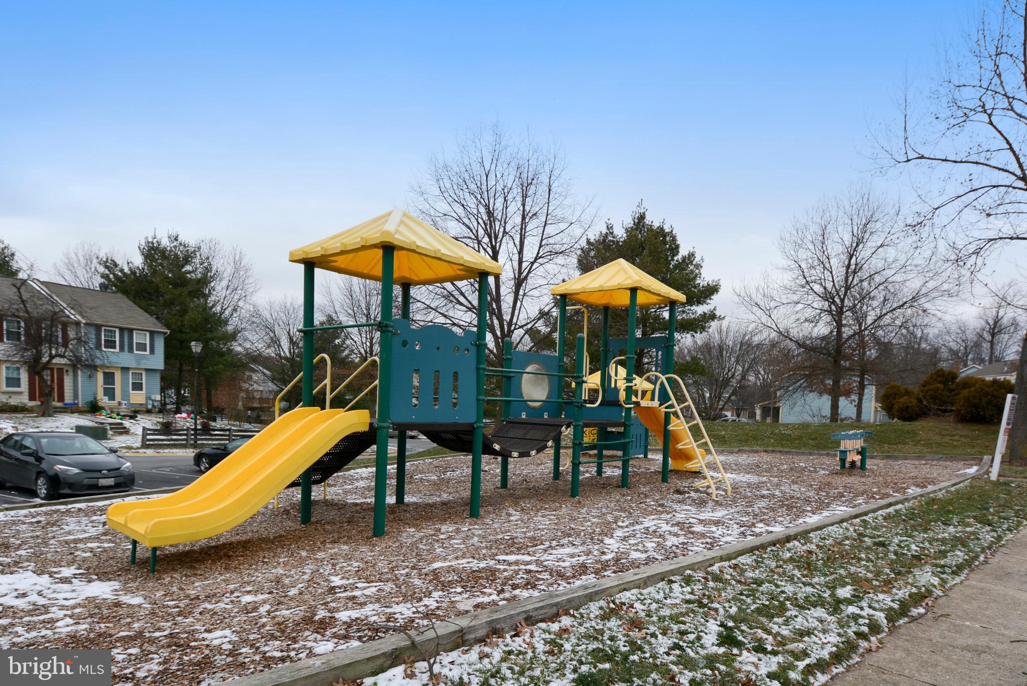 SADDLE CREEK - Residential