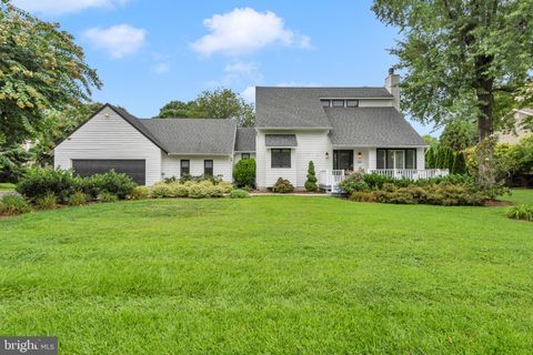 206 COLUMBIA LANE STEVENSVILLE MD 21666