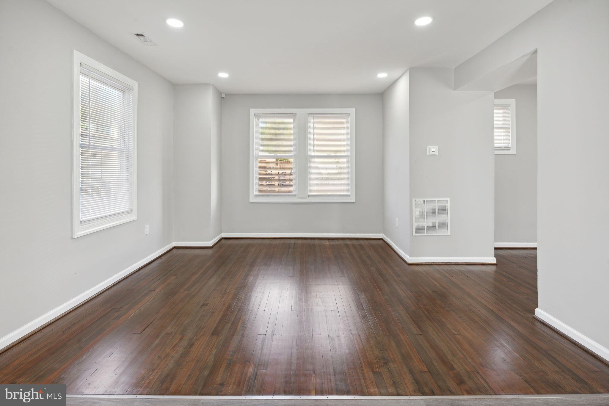 OVERLEA - Residential