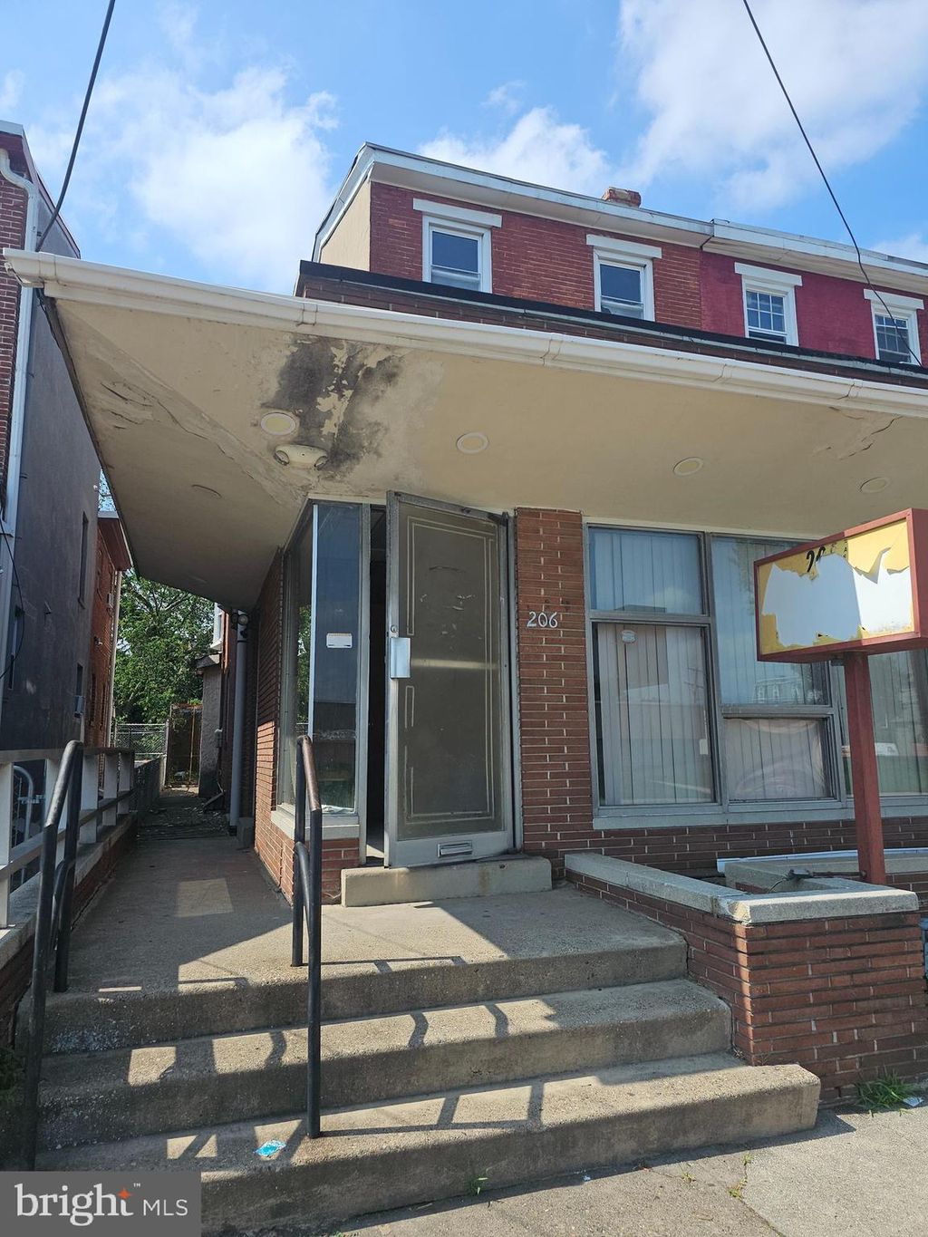 Photo of 206 E 9th Street, CHESTER, PA 19013 (MLS # PADE2094538)