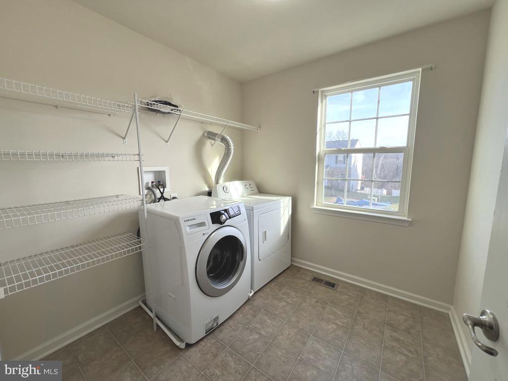 BRITTANY QUARTERS - Residential