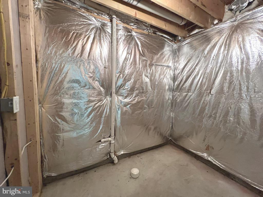 BRITTANY QUARTERS - Residential