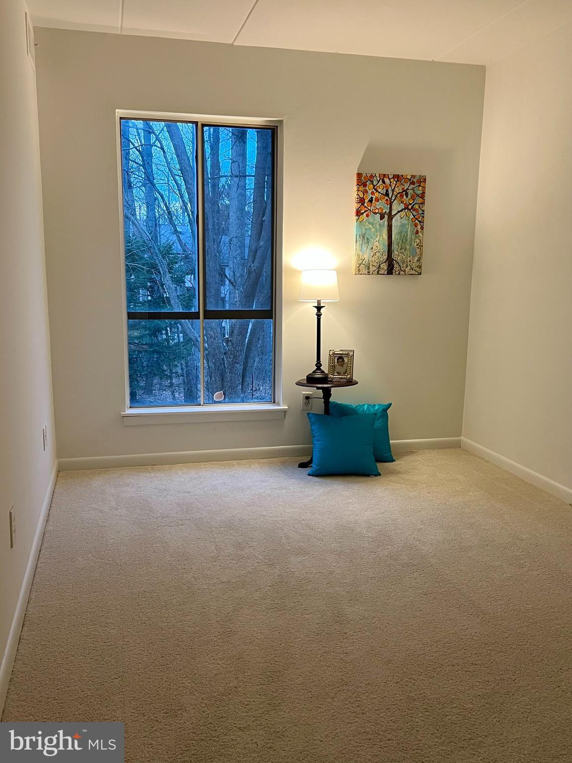 GLENVALE CONDO - Residential Lease