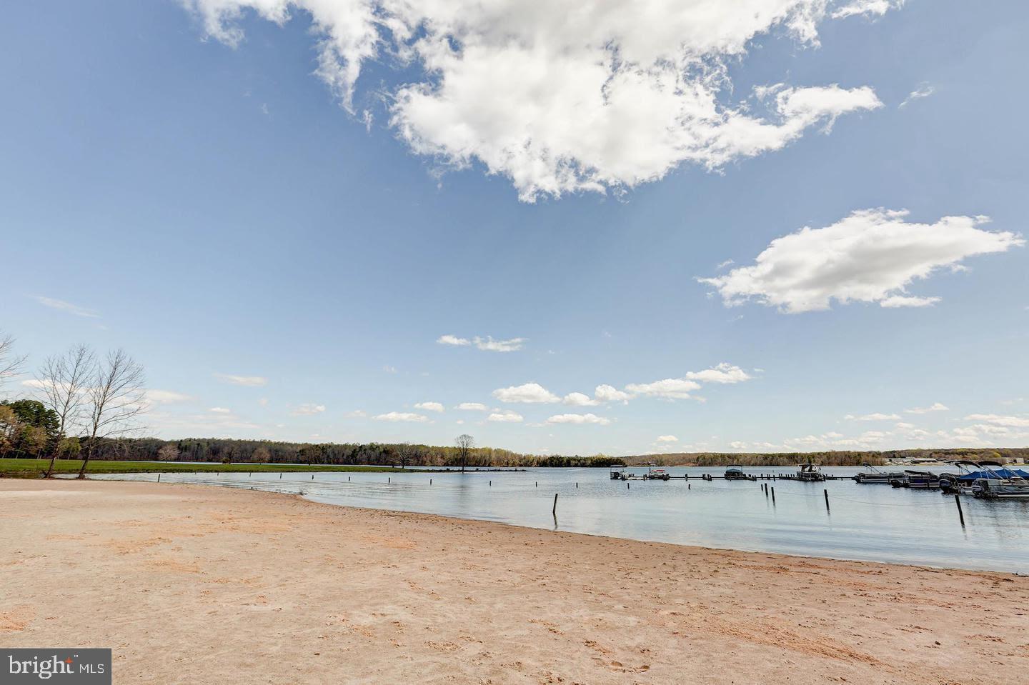 WINDWOOD COVES - Land