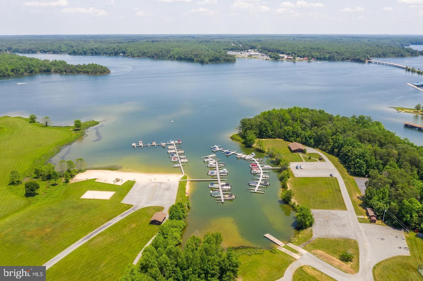 WINDWOOD COVES - Land