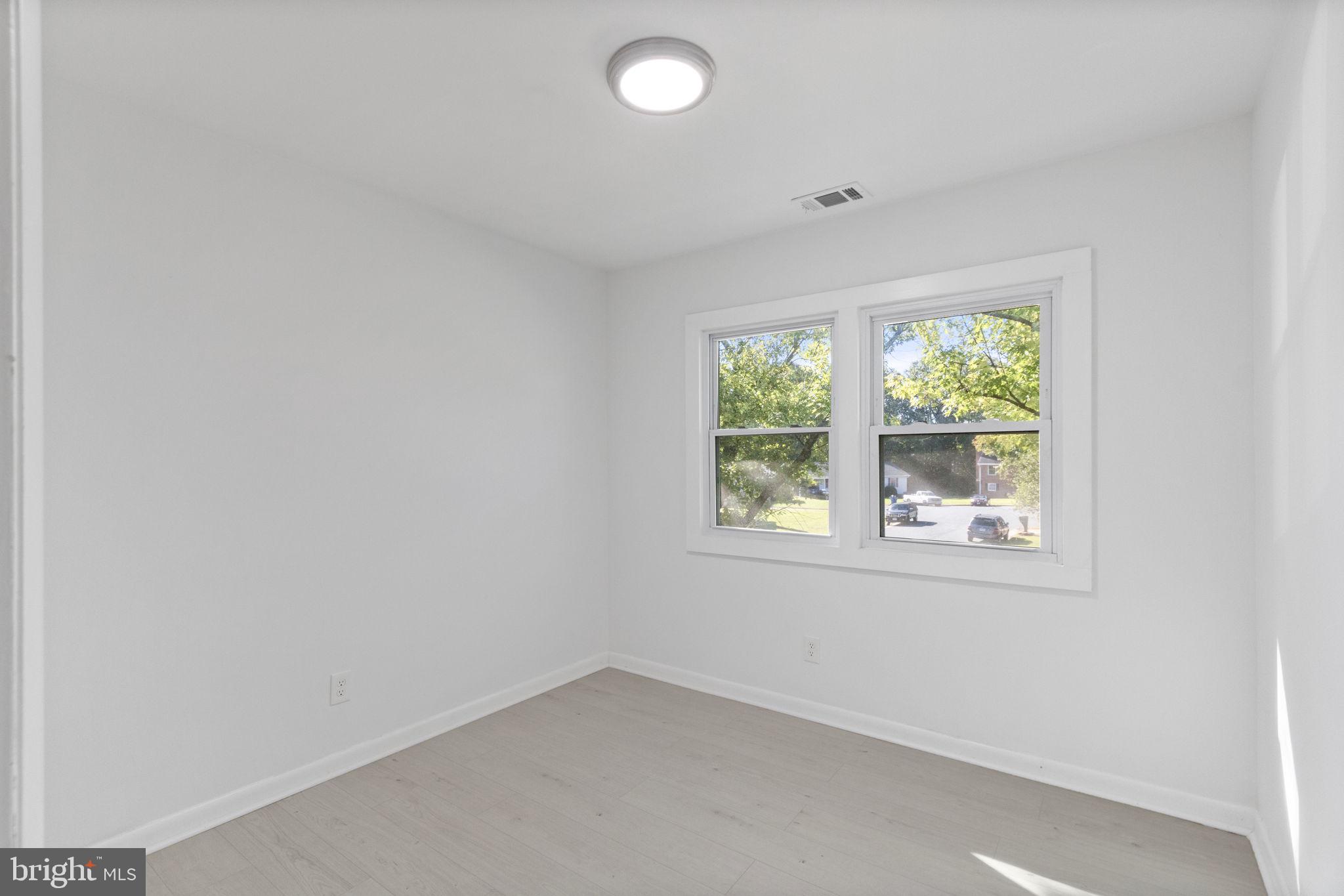 CHANCELLOR GREEN - Residential