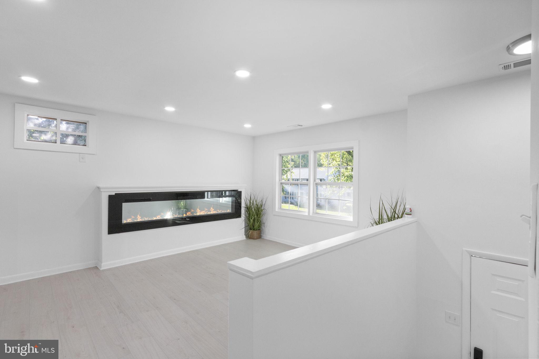 CHANCELLOR GREEN - Residential