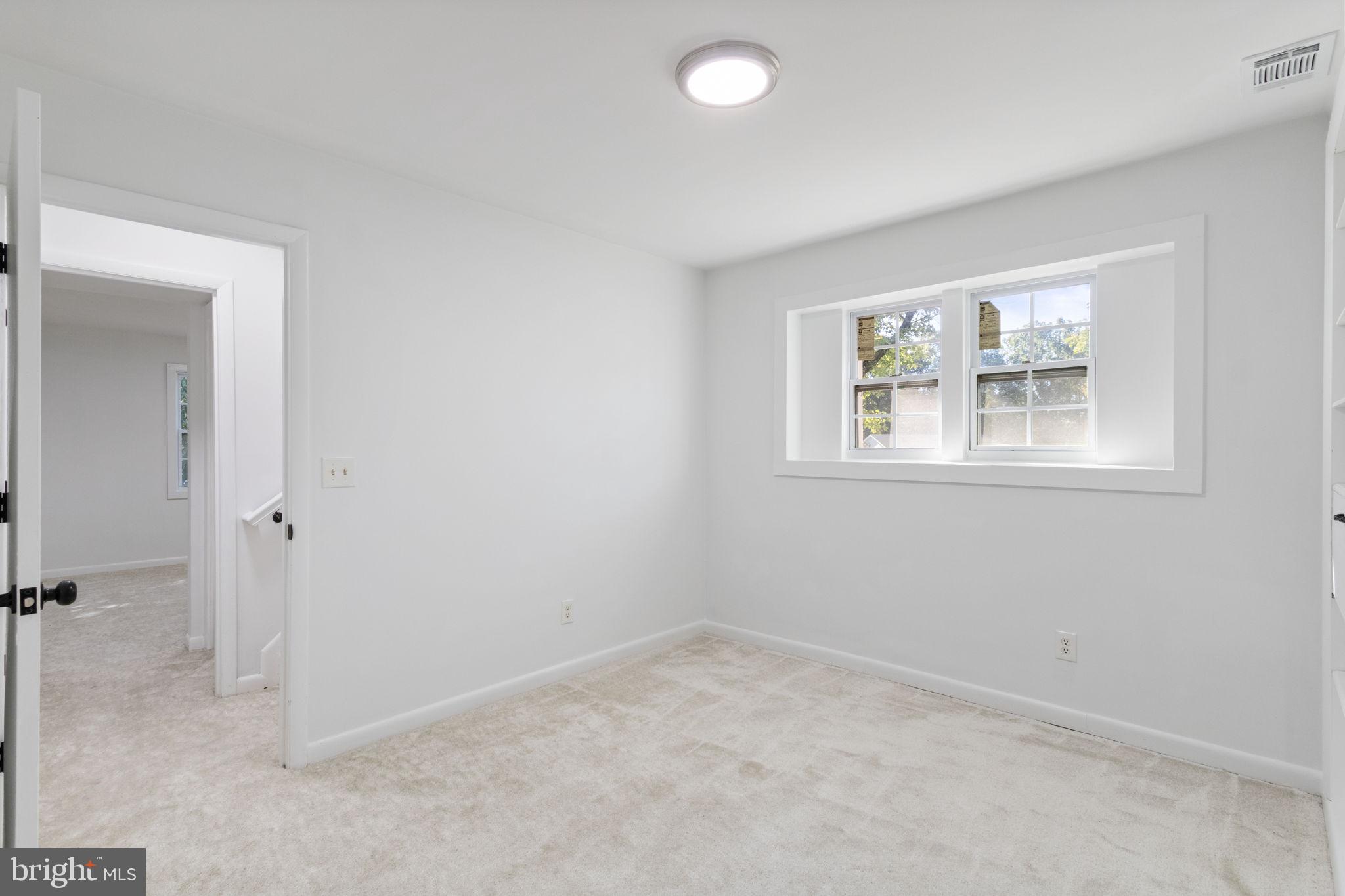 CHANCELLOR GREEN - Residential