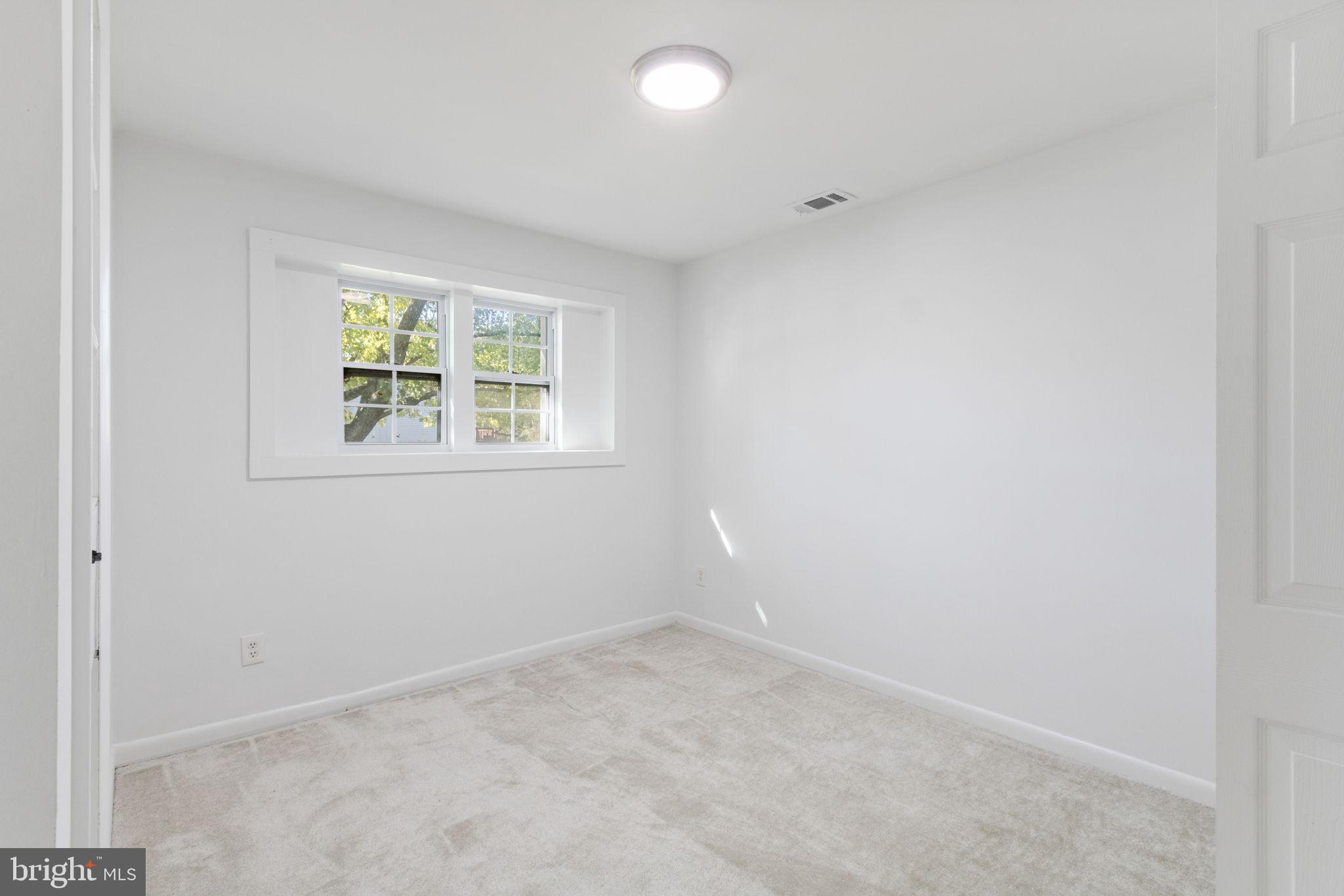 CHANCELLOR GREEN - Residential