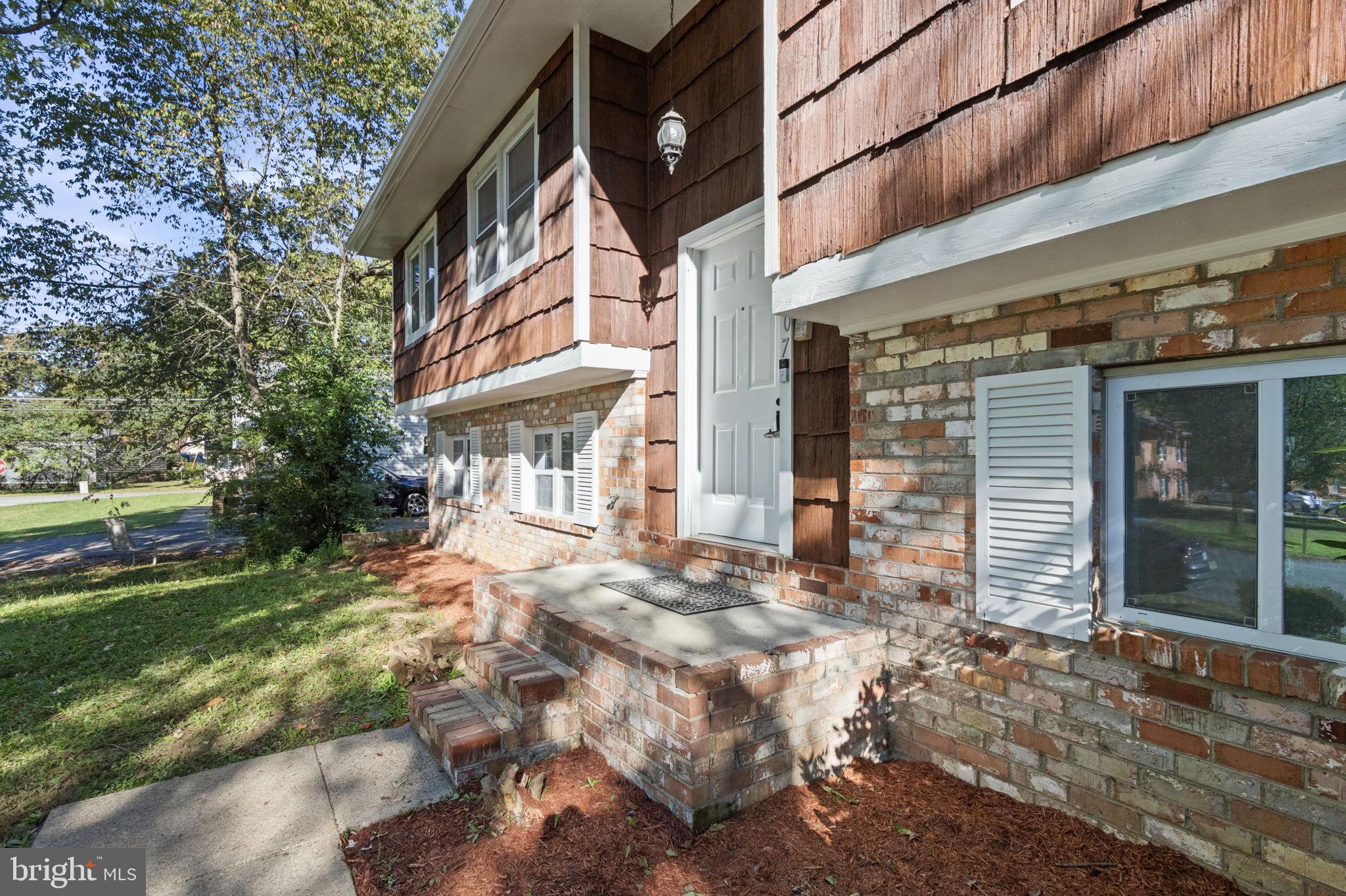 CHANCELLOR GREEN - Residential