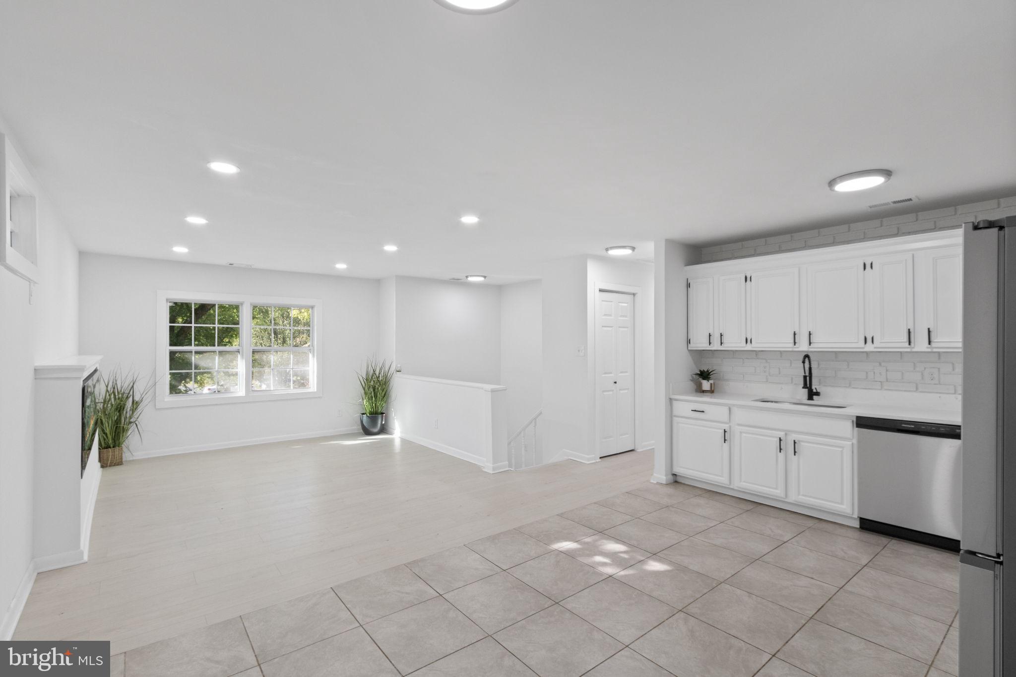 CHANCELLOR GREEN - Residential