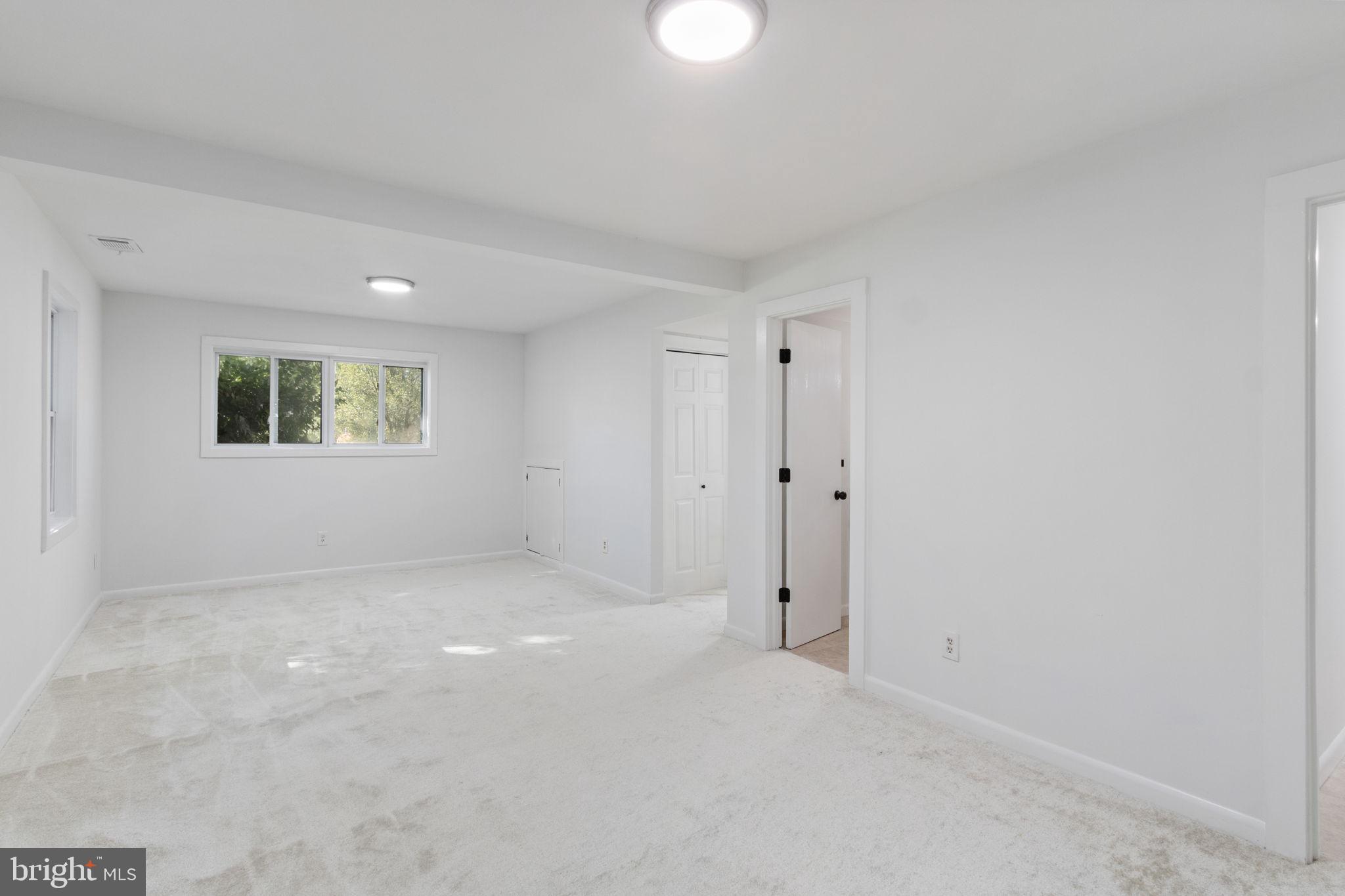 CHANCELLOR GREEN - Residential