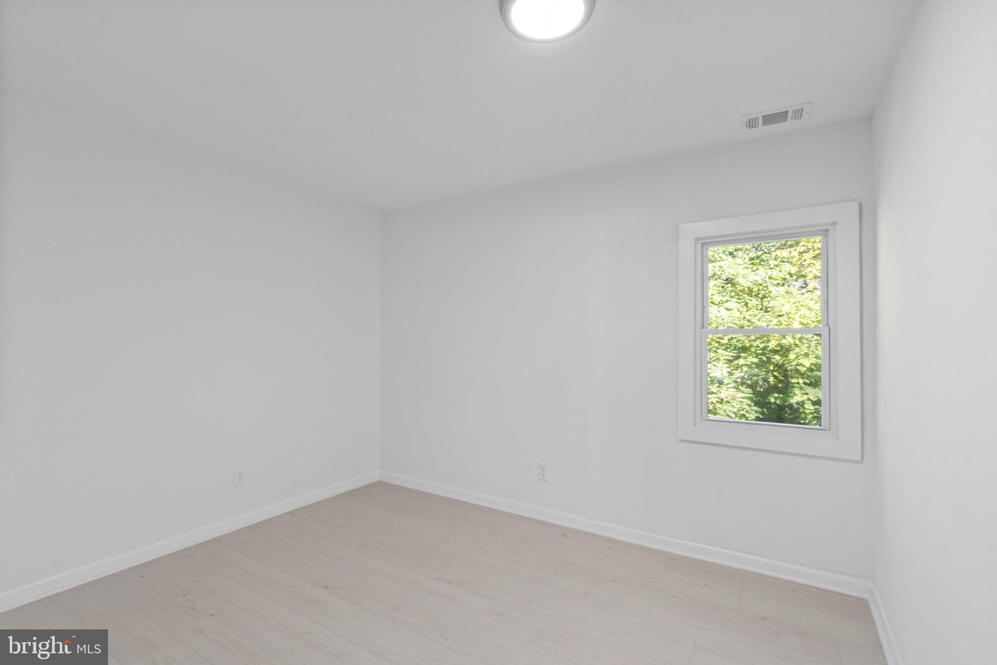 CHANCELLOR GREEN - Residential