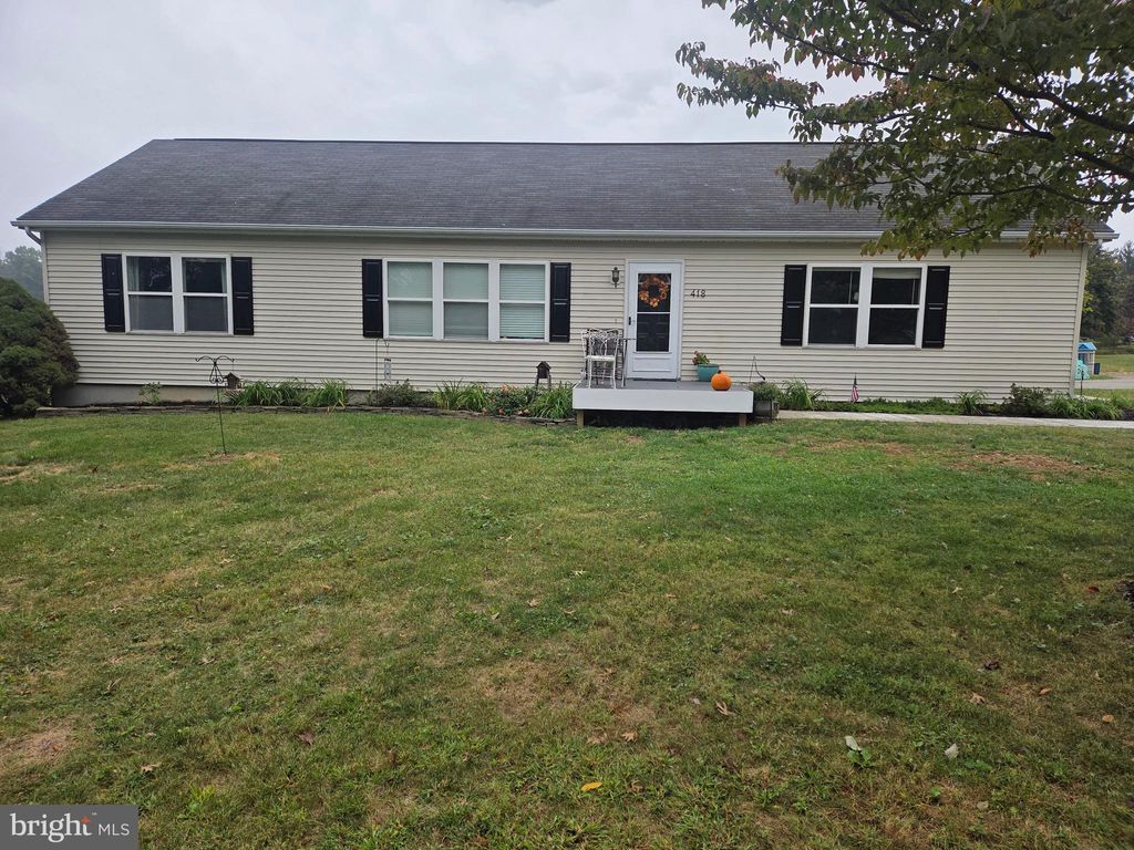 Photo of 418 Leedy Road, SPRING GROVE, PA 17362 (MLS # PAYK2091124)