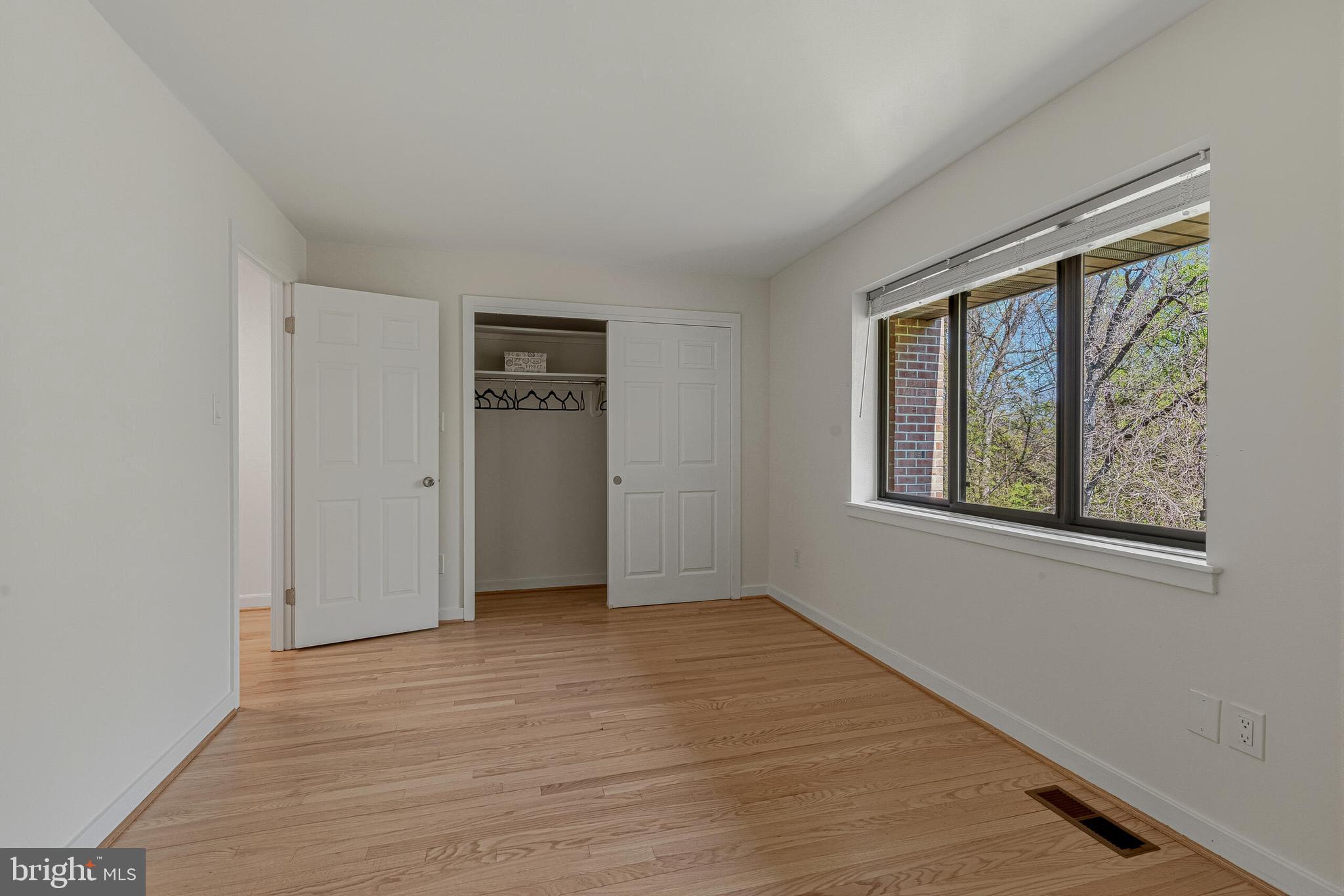 STEPPES OF BARCROFT - Residential