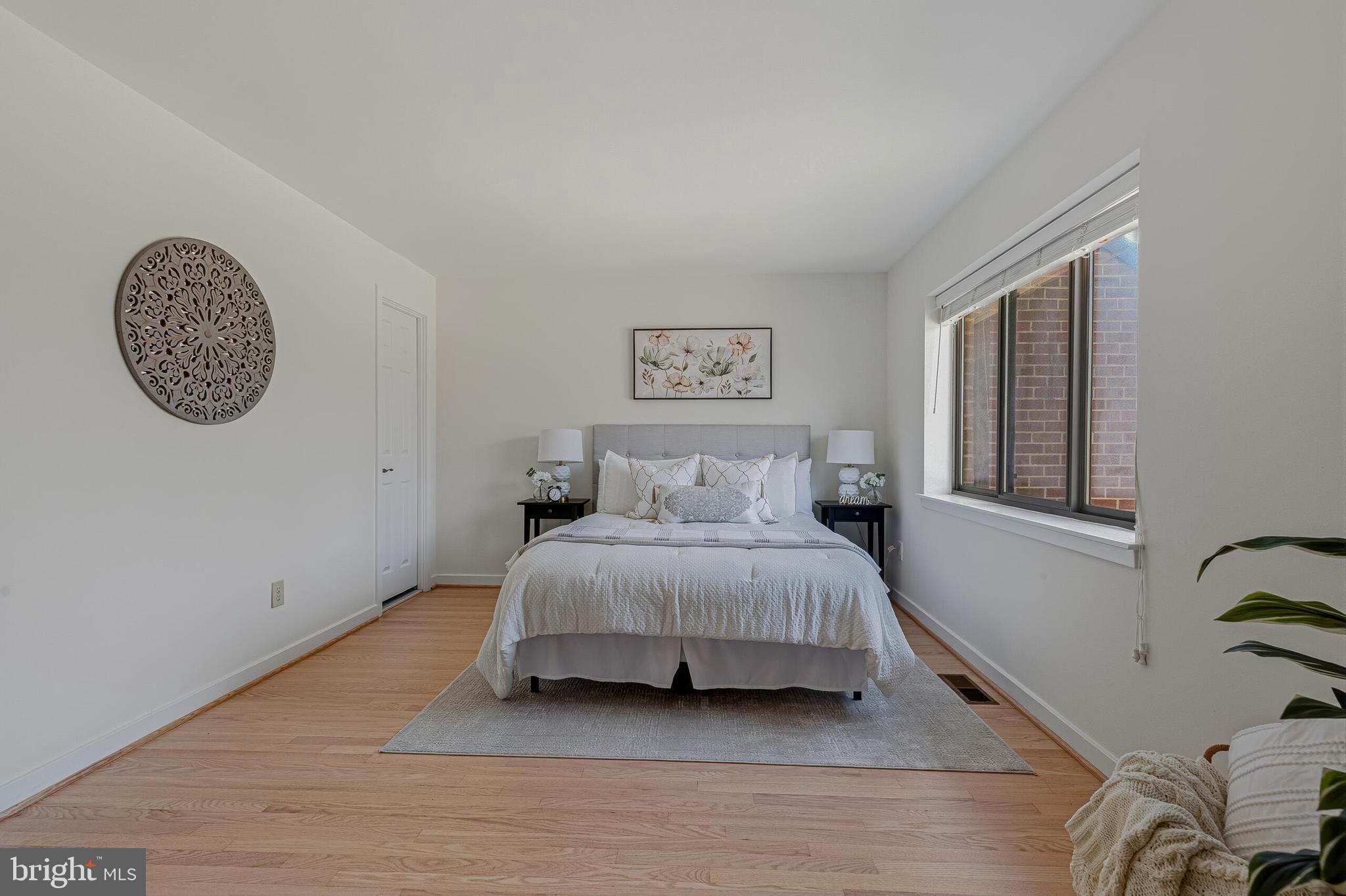 STEPPES OF BARCROFT - Residential