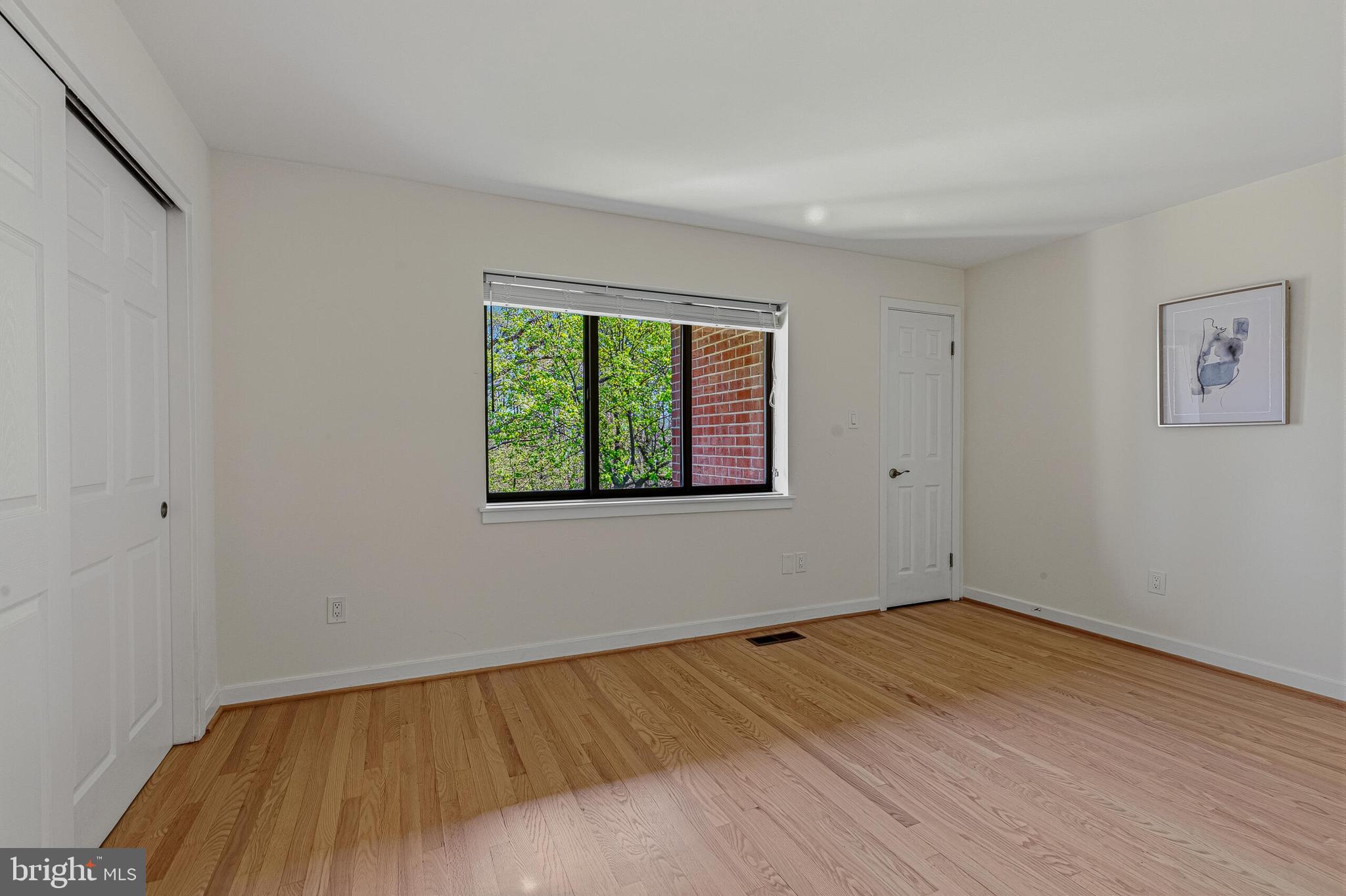 STEPPES OF BARCROFT - Residential