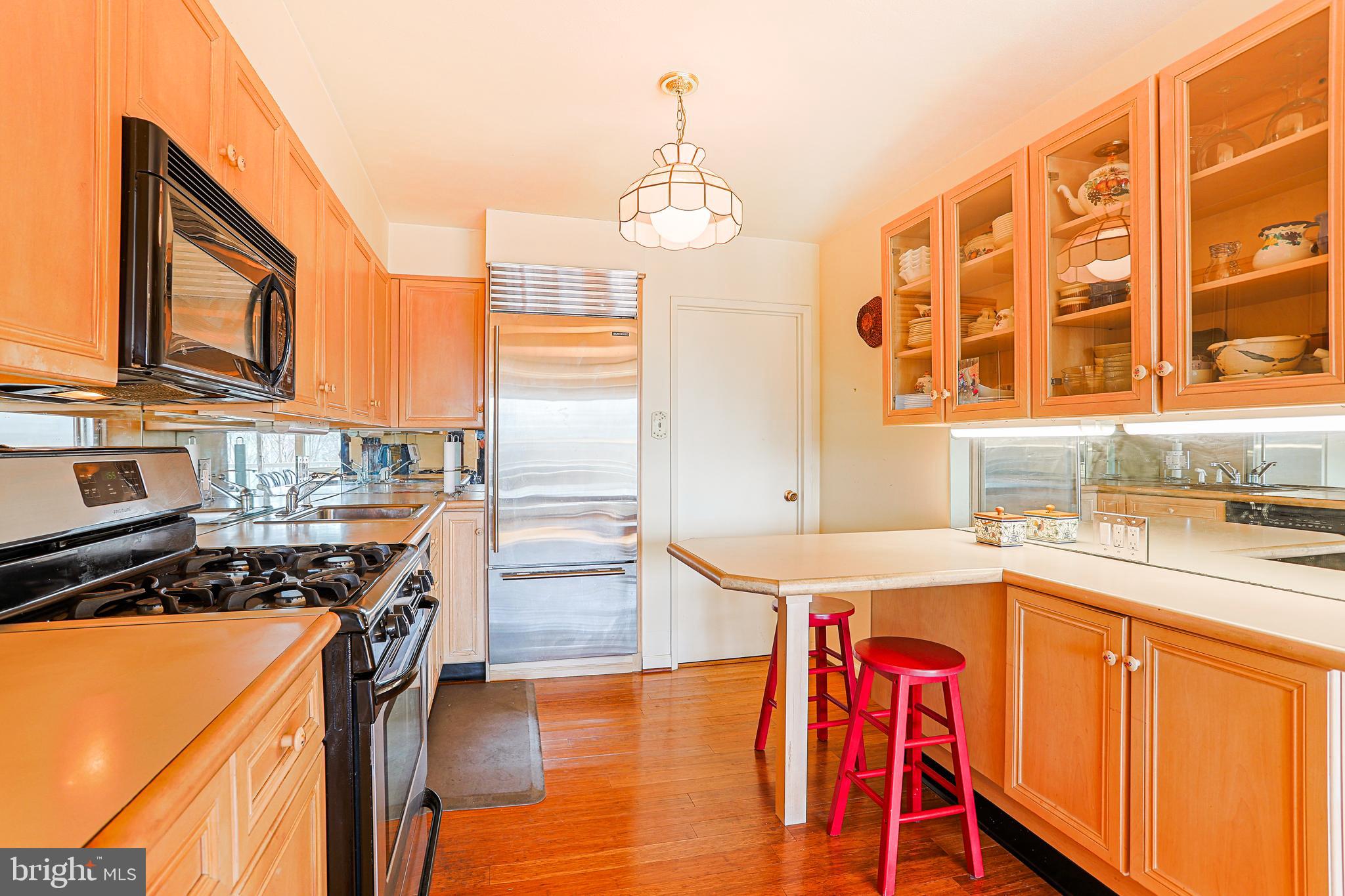 FAIRMOUNT - Residential