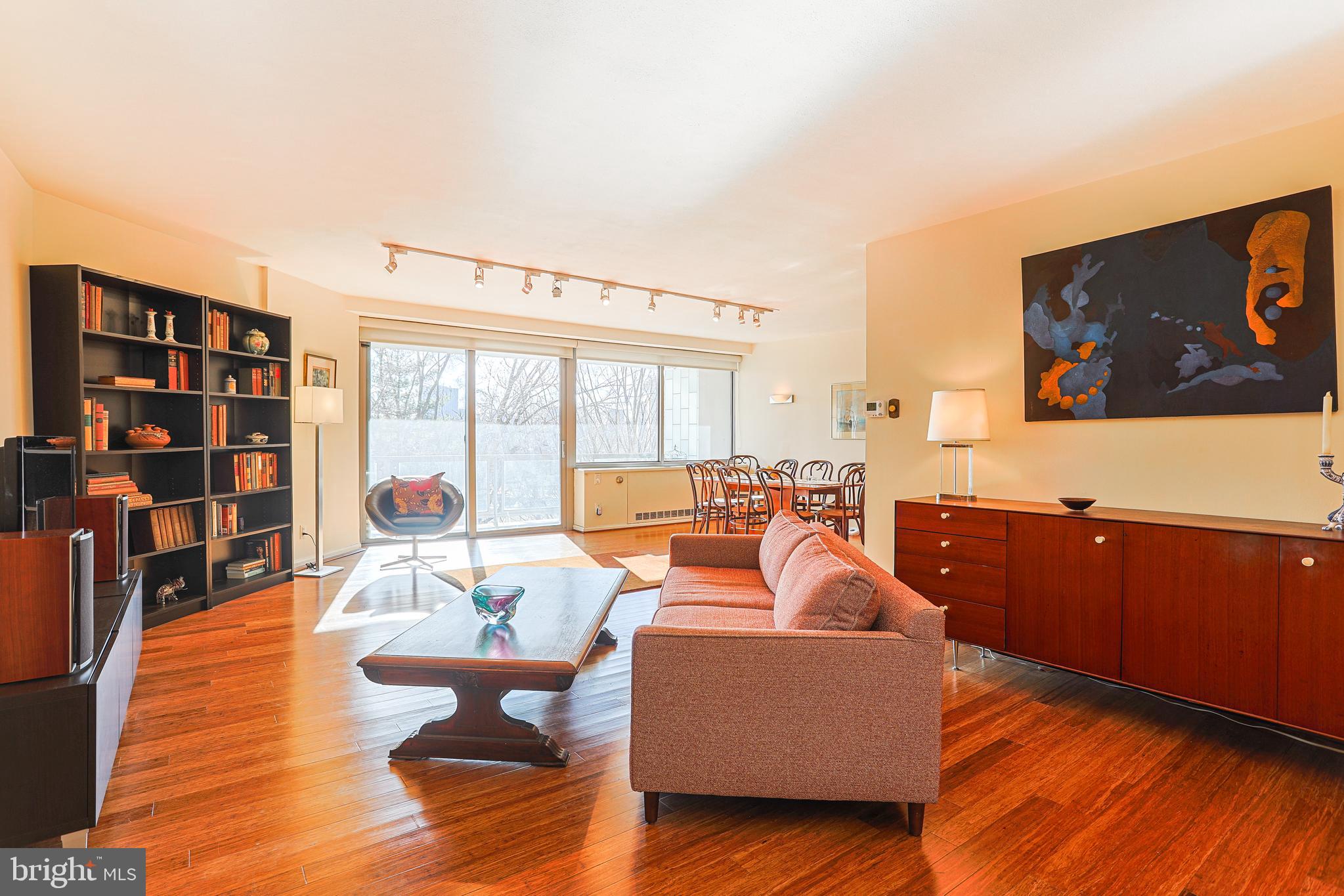 FAIRMOUNT - Residential