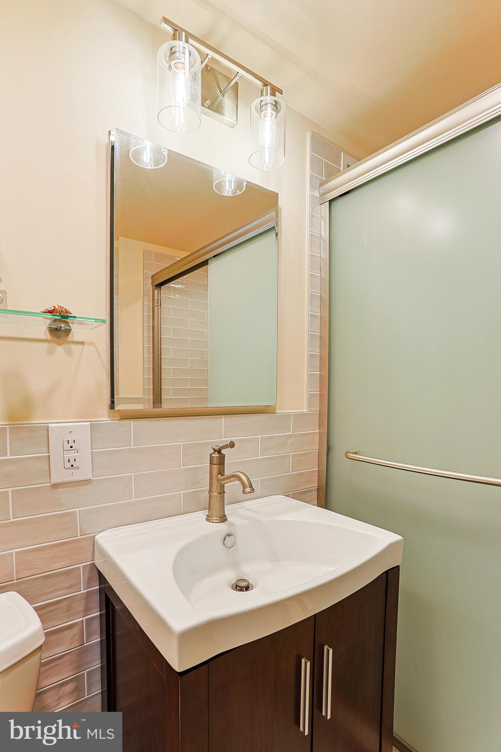 FAIRMOUNT - Residential