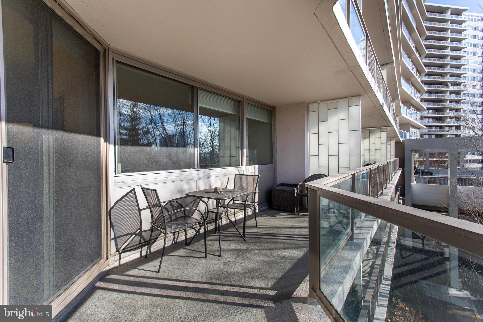 FAIRMOUNT - Residential