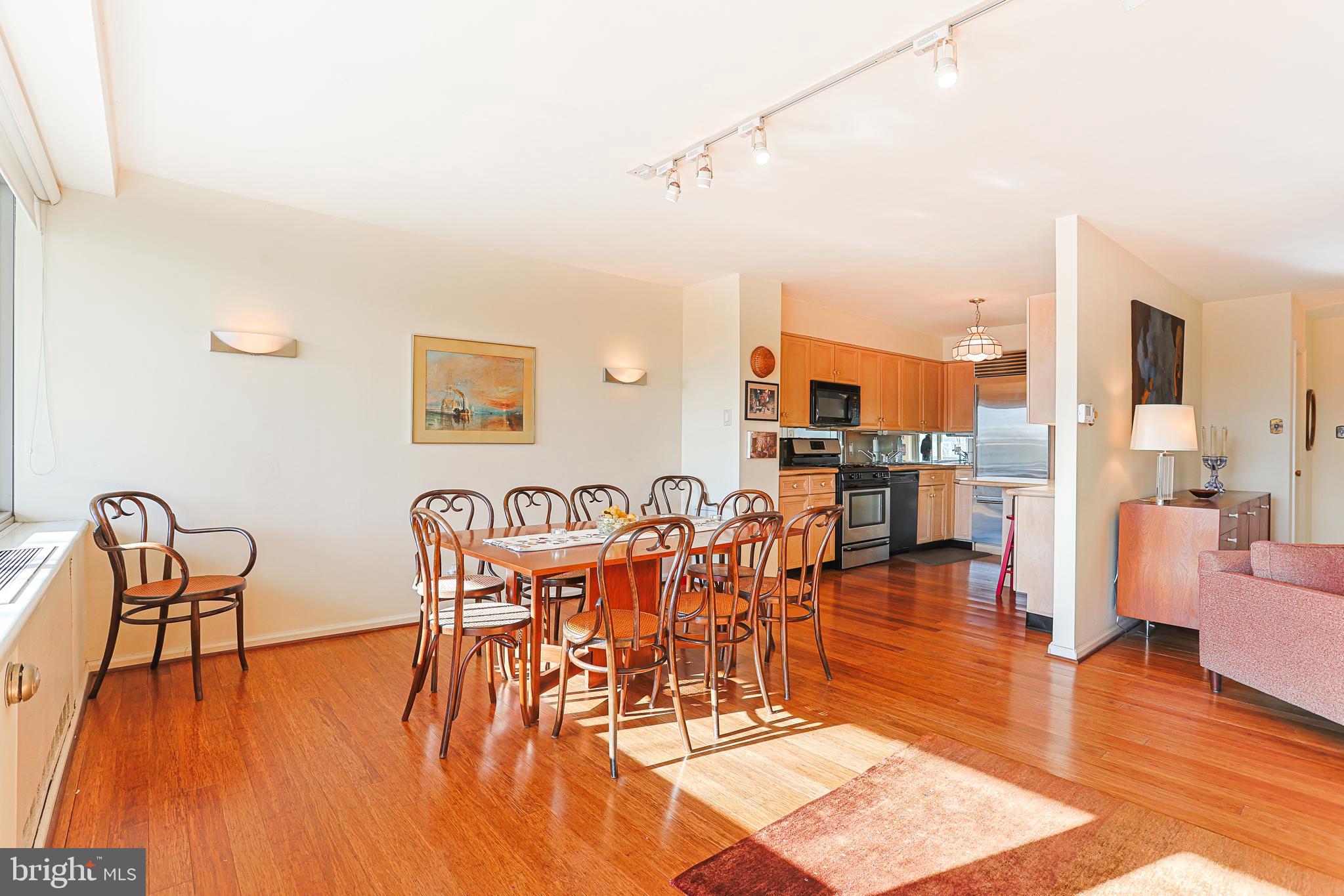 FAIRMOUNT - Residential