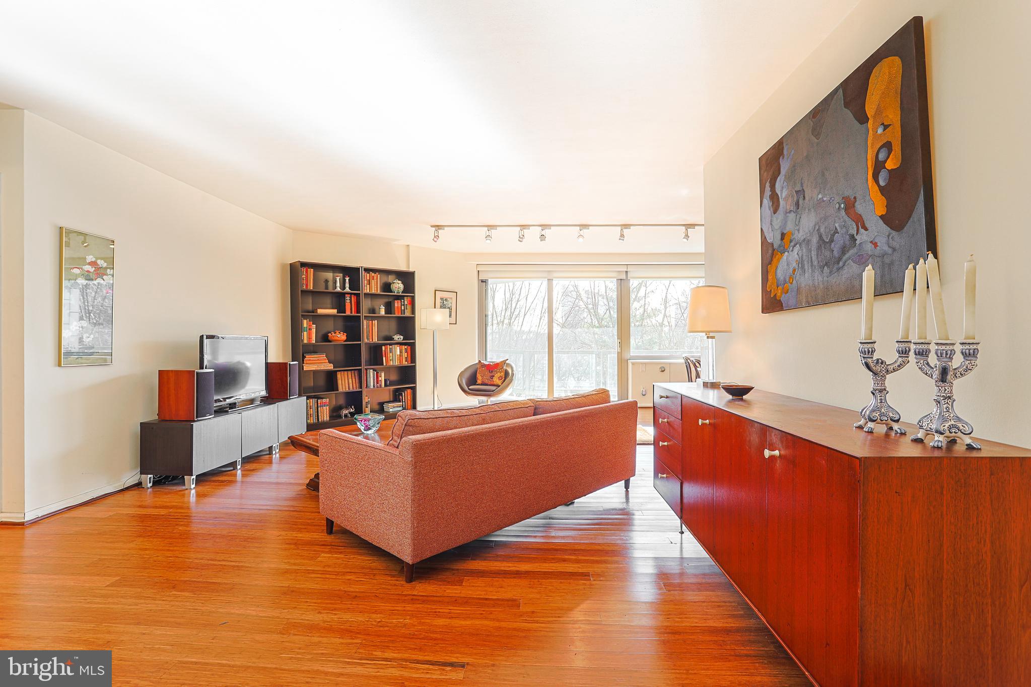 FAIRMOUNT - Residential