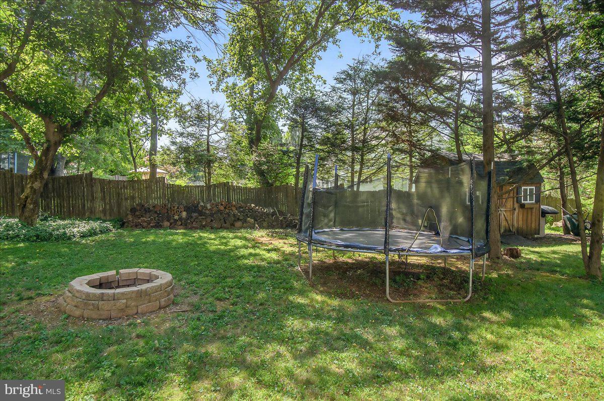 KINGS BRIDGE - Residential