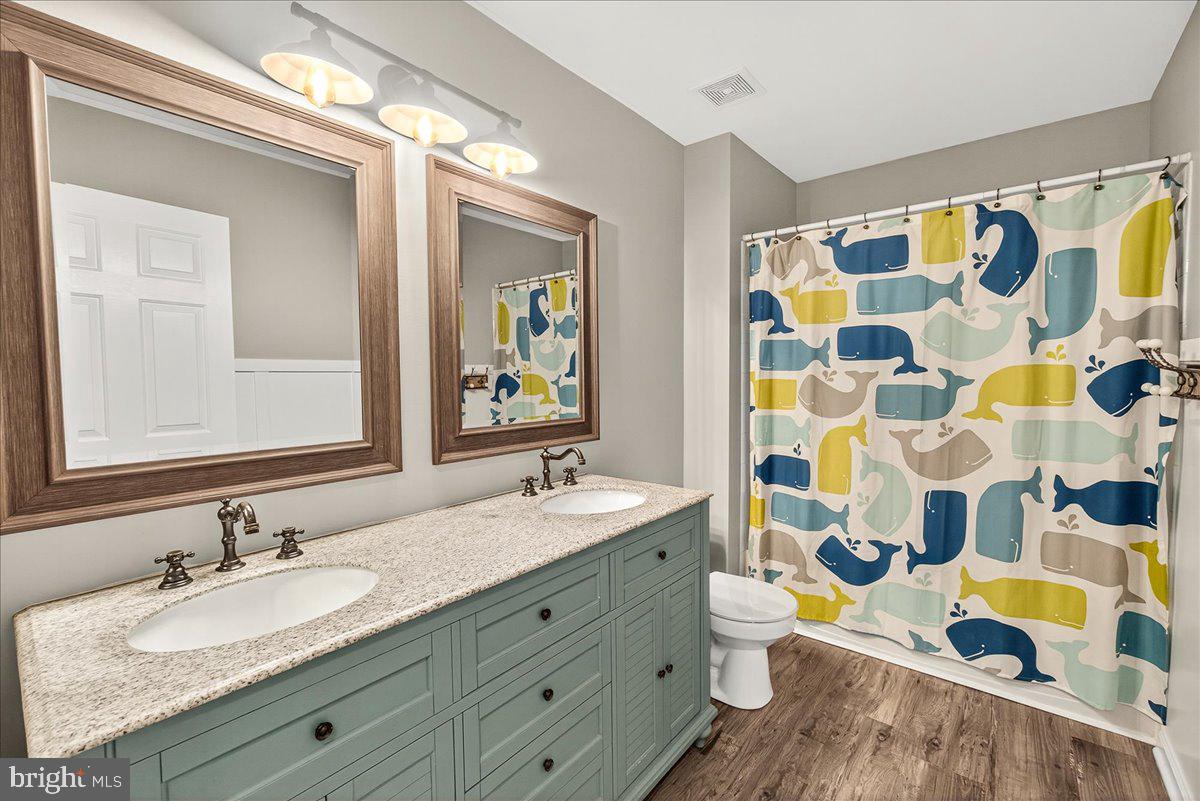 KINGS BRIDGE - Residential