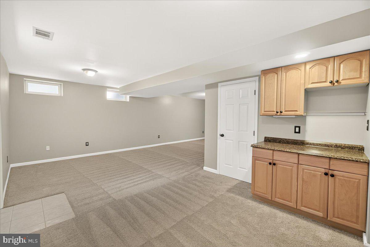 KINGS BRIDGE - Residential