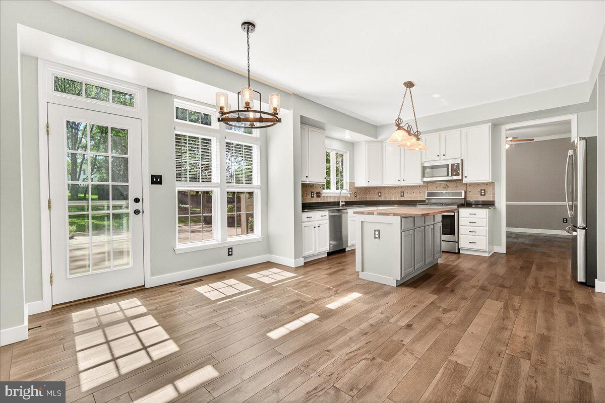 KINGS BRIDGE - Residential