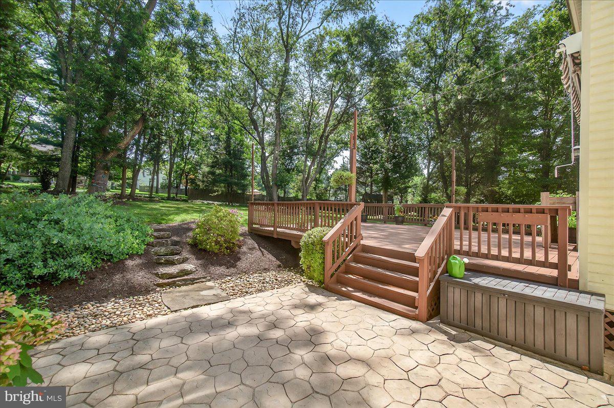 KINGS BRIDGE - Residential