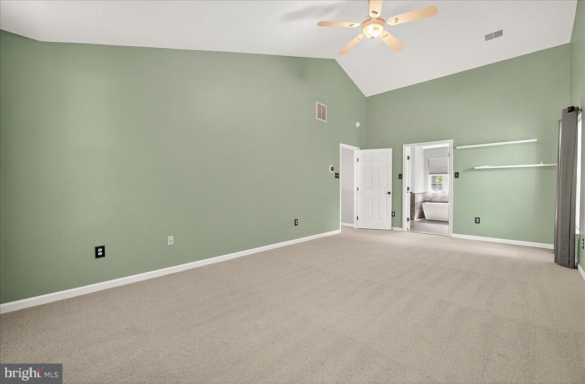 KINGS BRIDGE - Residential