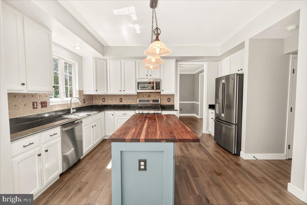 KINGS BRIDGE - Residential